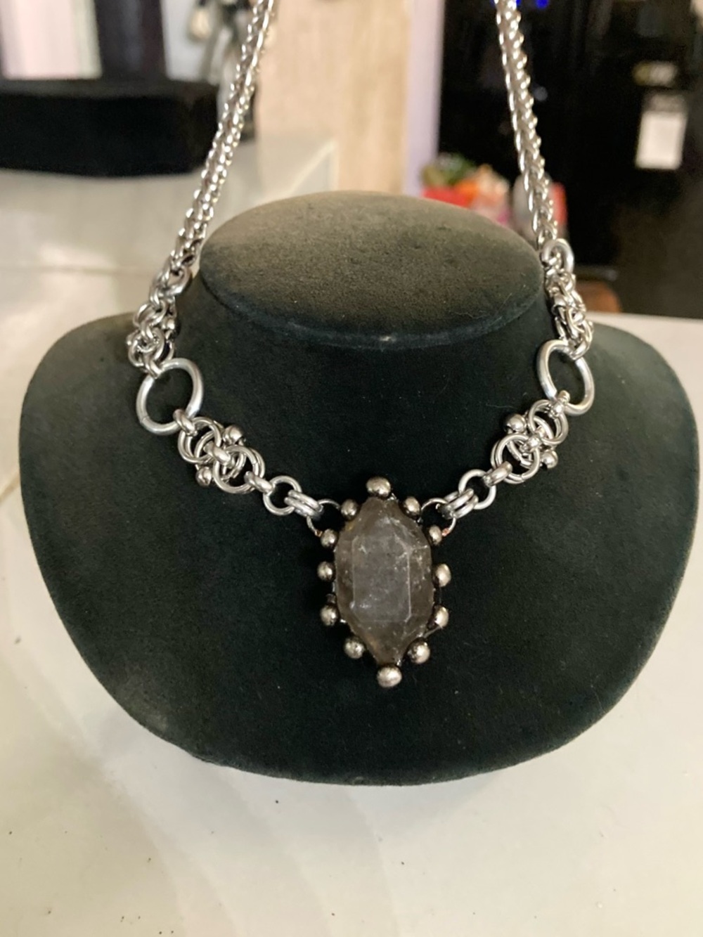 Smoky black herkimer diamond crystal on handmade maille stainless steel chain - Picture 5 of 16
